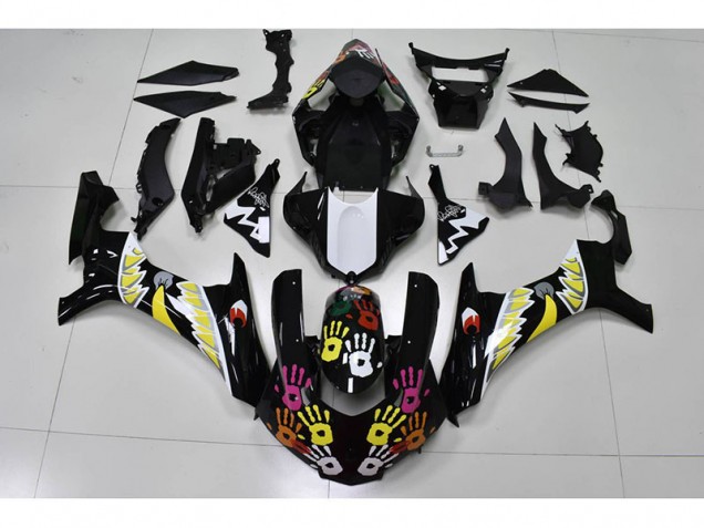 Best R1 2015-2019 - Nero Bianco Best R1 2015-2019 - Nero Bianco