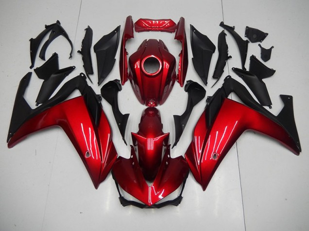 Best R3 2015-2022 - Rosso Nero Best R3 2015-2022 - Rosso Nero