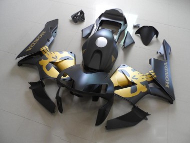 Best CBR 600 RR 2003-2004 - Nero Oro Decal