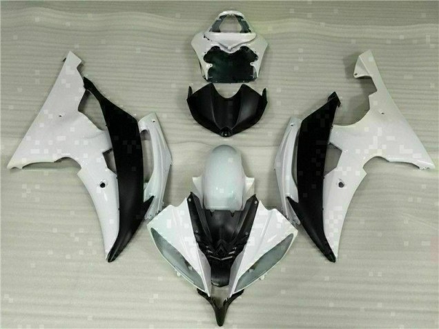 Best R6 2008-2016 - Bianco Nero Best R6 2008-2016 - Bianco Nero